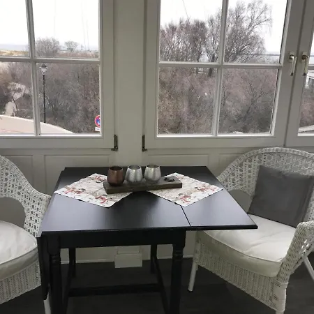 Apartment Vormann Jantzen, Direkt Am Leuchtturm Rostock