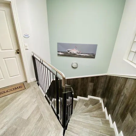 Vormann Jantzen, Direkt Am Leuchtturm