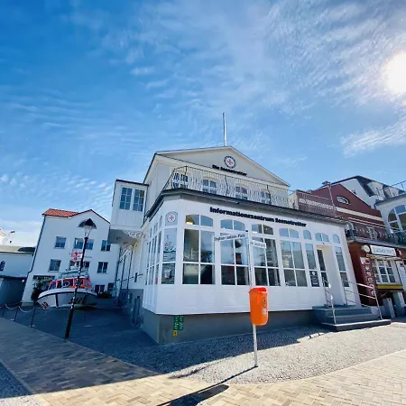 Vormann Jantzen, Direkt Am Leuchtturm